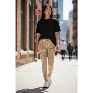 Outdoor Voices Pampa Swirl 7/8 Athletic Leggings Sz S 24" Inseam Compression